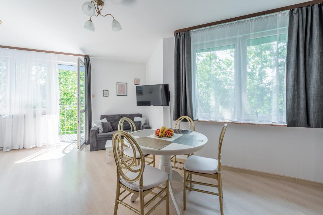 Apartament Z Balkonem Lazur 250M Od Morza Kołobrzeg Buitenkant foto